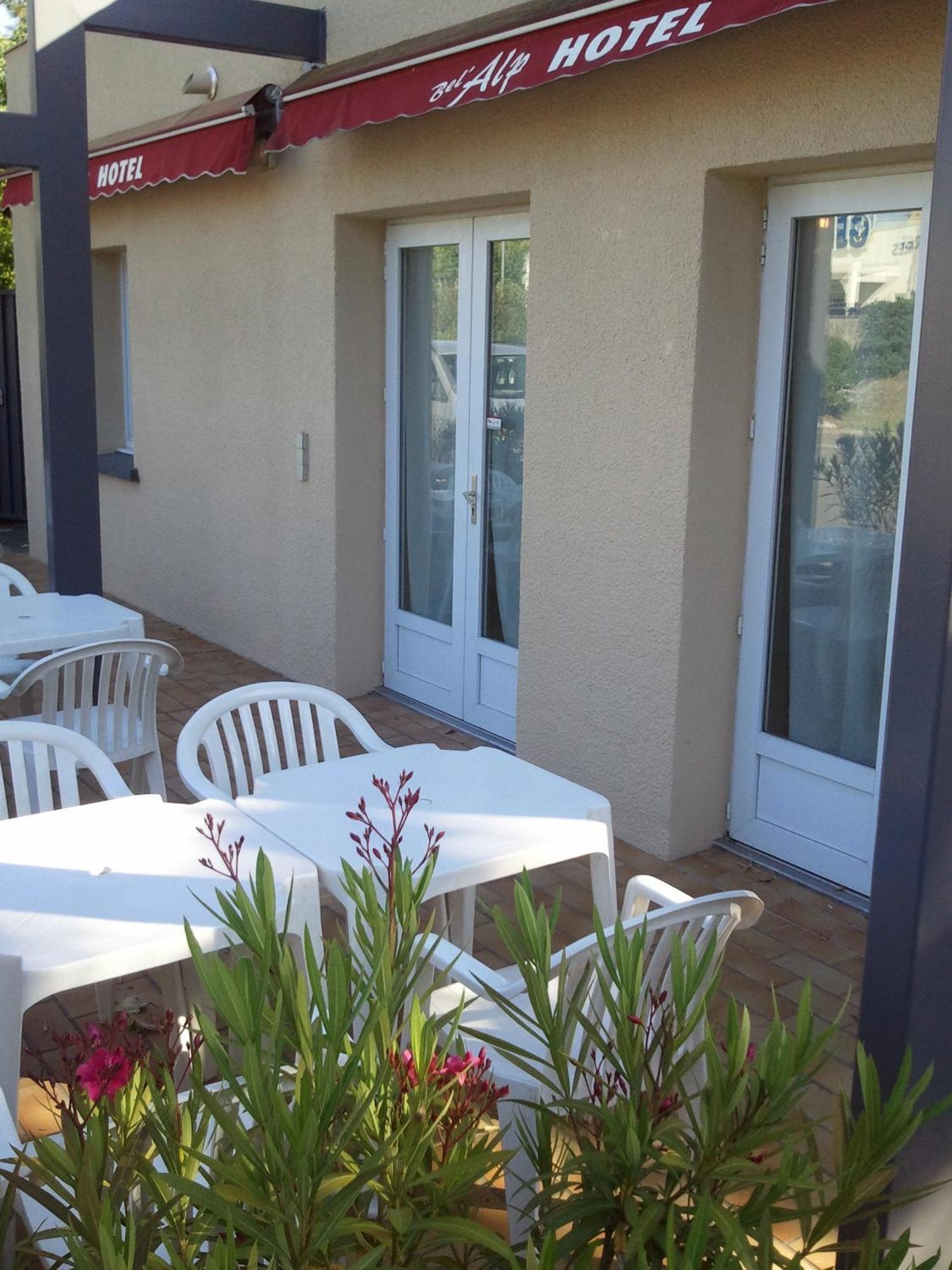 Hotel Bel Alp Manosque Exterior photo